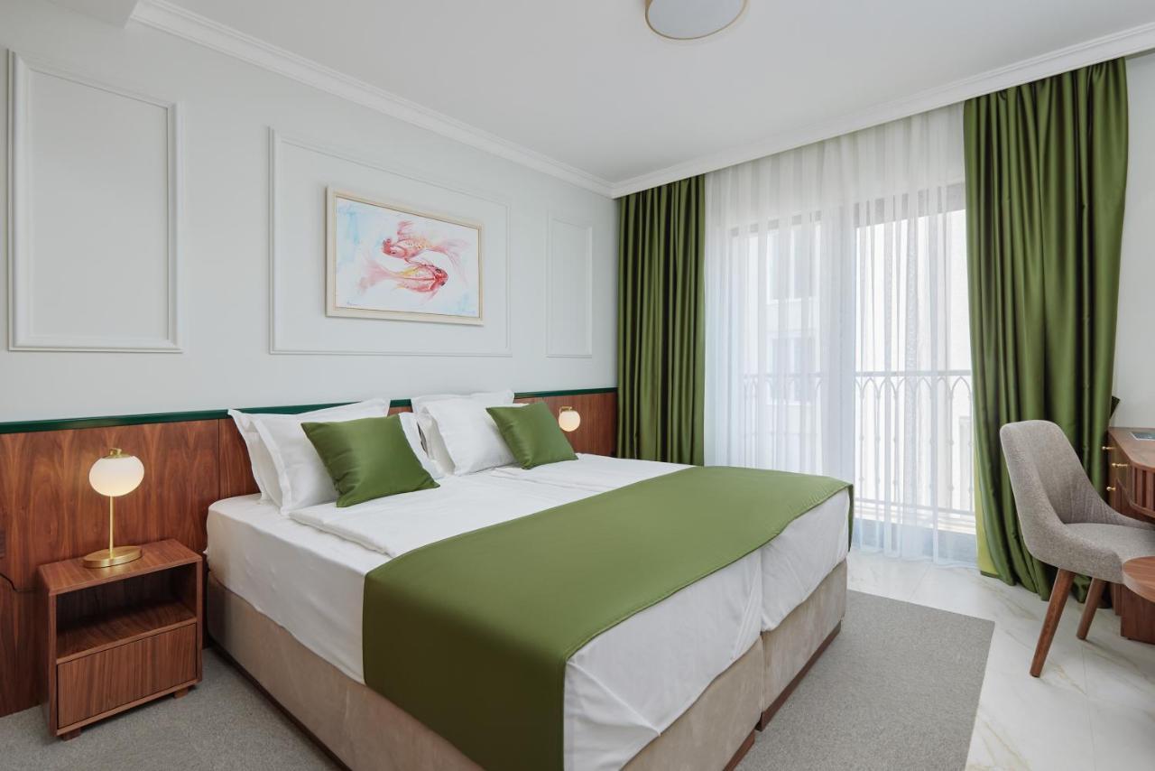 Hotel Diplomat By Aycon بودفا المظهر الخارجي الصورة