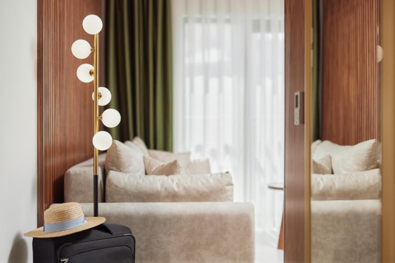 Hotel Diplomat By Aycon بودفا المظهر الخارجي الصورة