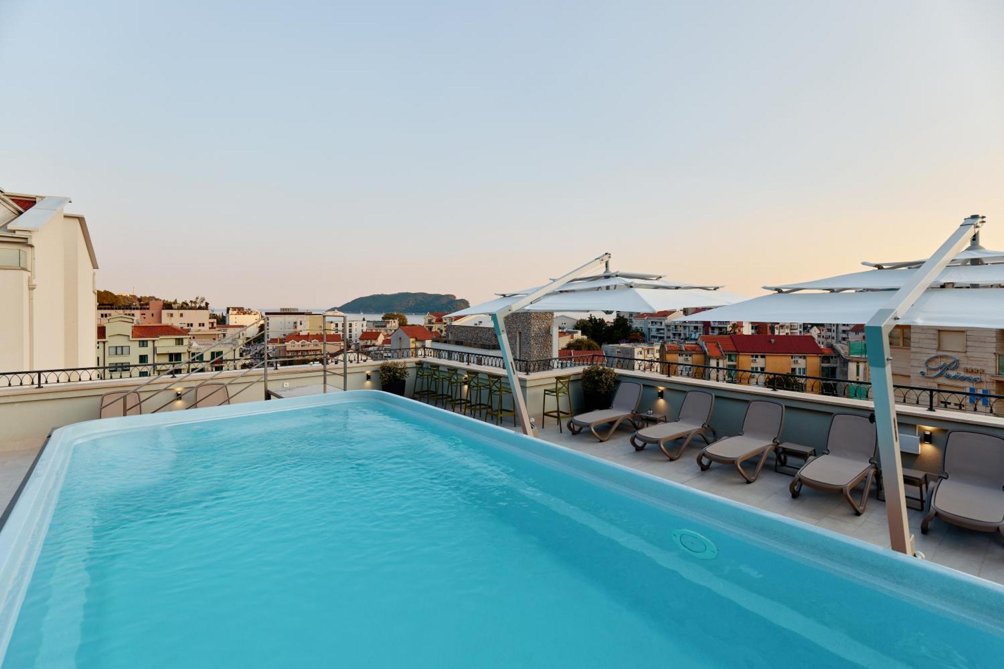 Hotel Diplomat By Aycon بودفا المظهر الخارجي الصورة