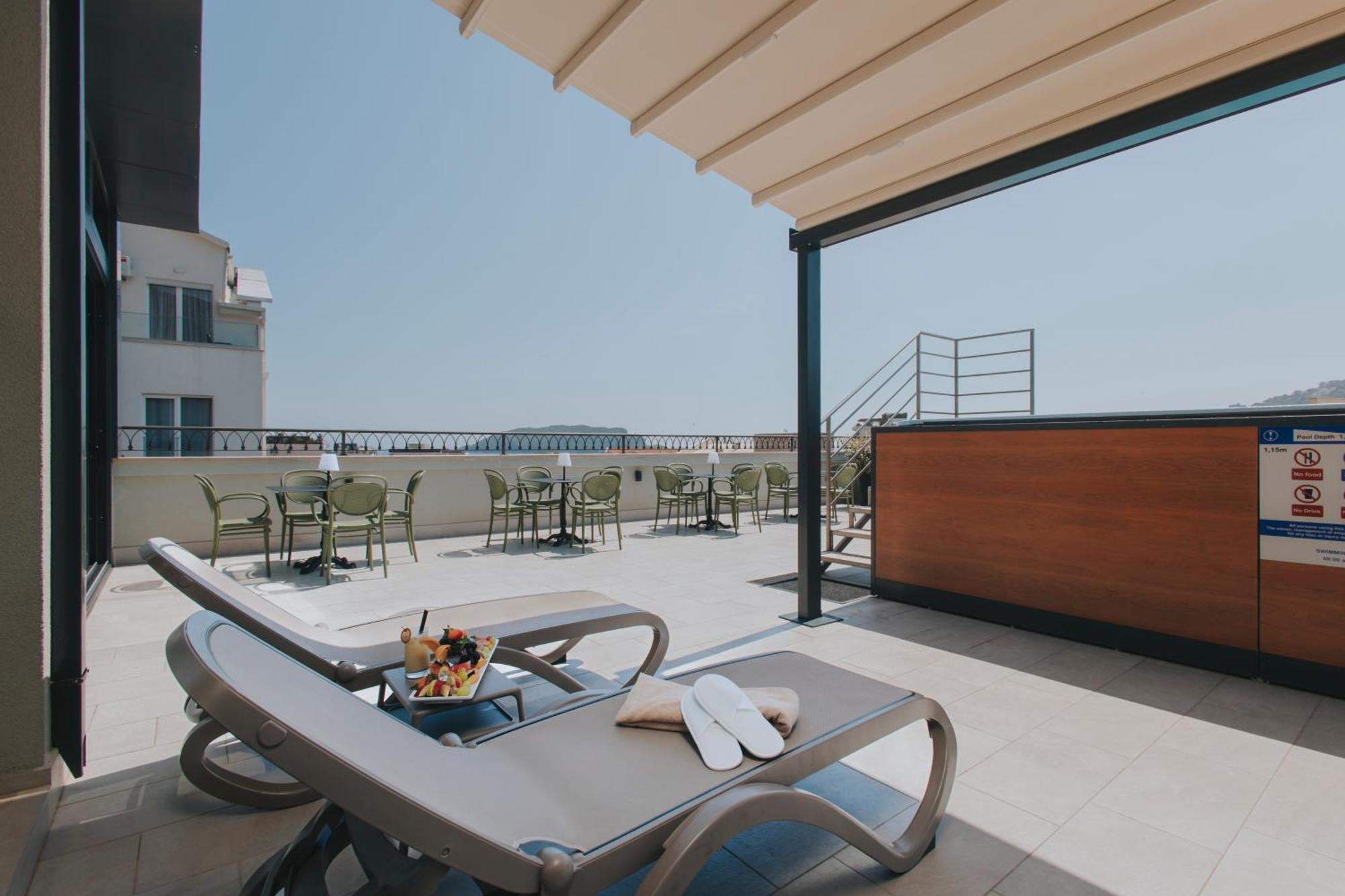 Hotel Diplomat By Aycon بودفا المظهر الخارجي الصورة