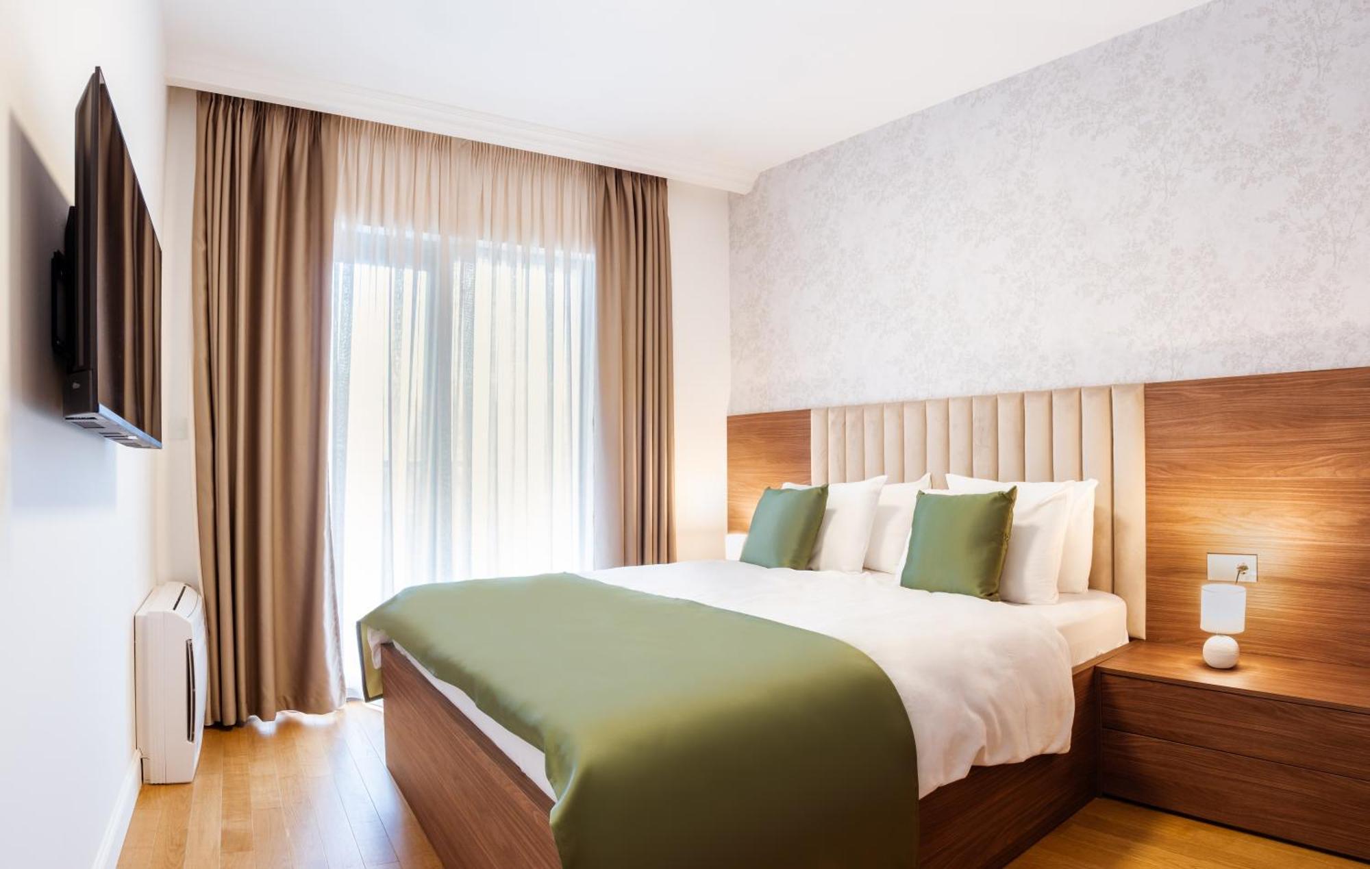 Hotel Diplomat By Aycon بودفا المظهر الخارجي الصورة