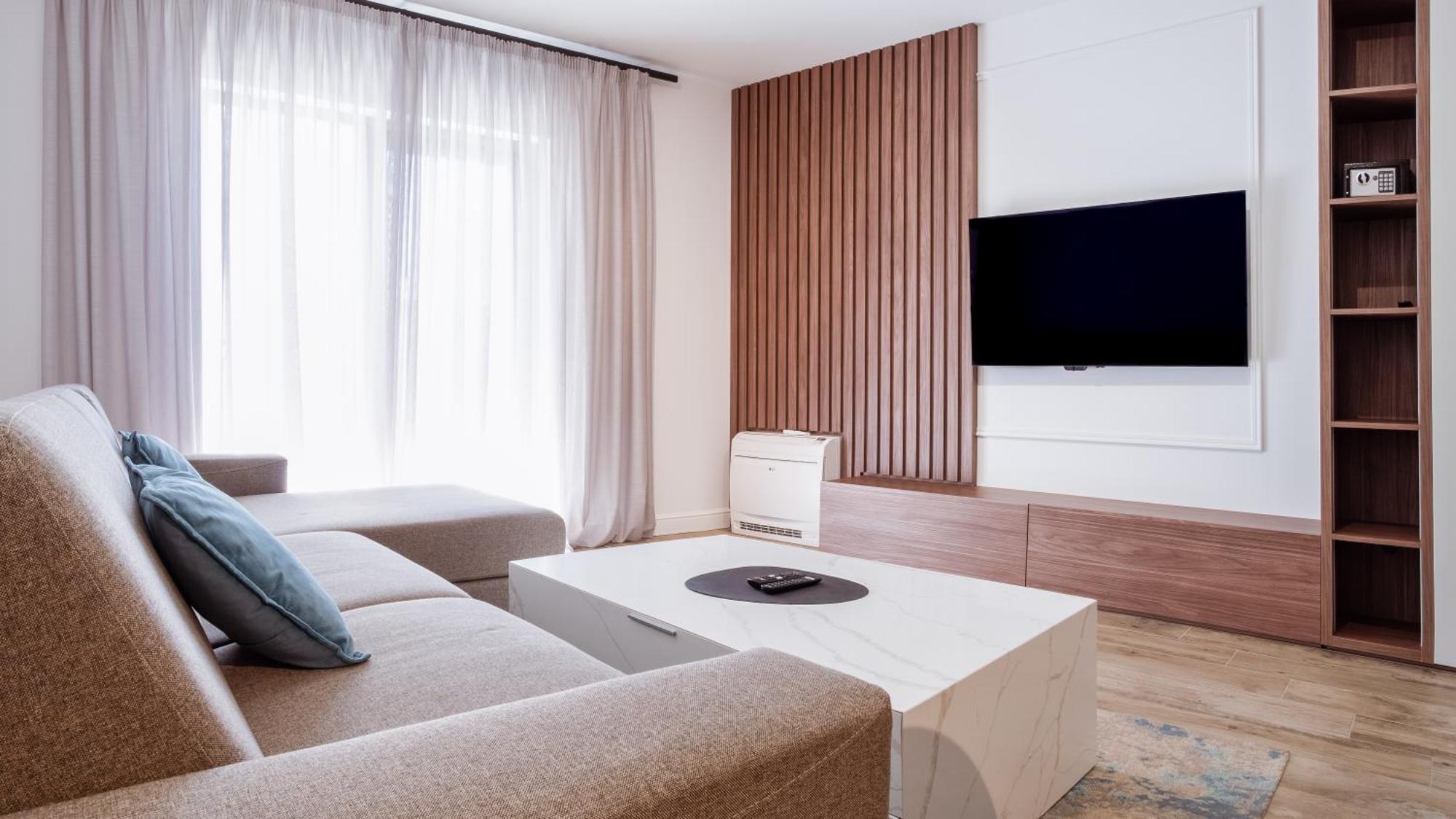 Hotel Diplomat By Aycon بودفا المظهر الخارجي الصورة
